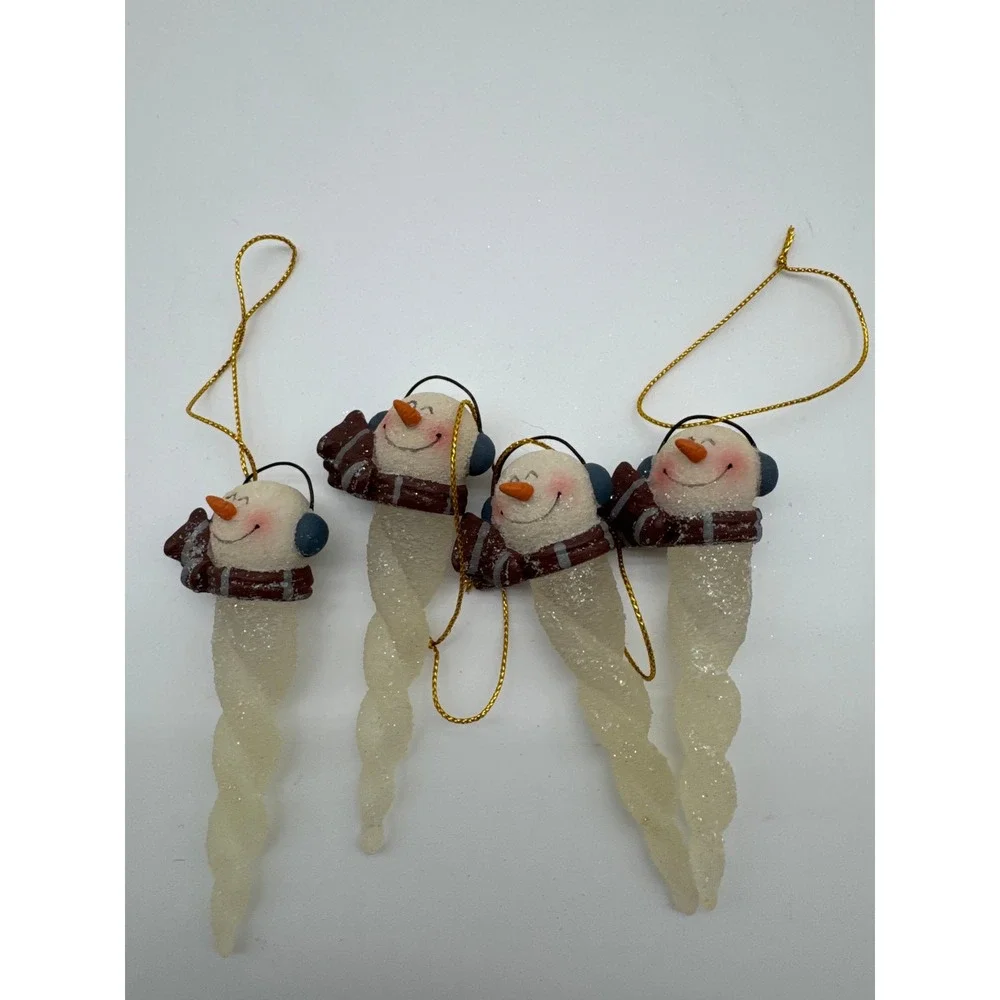 Sixteen snowman ornaments.‎ 4 sets of 4 snowman.